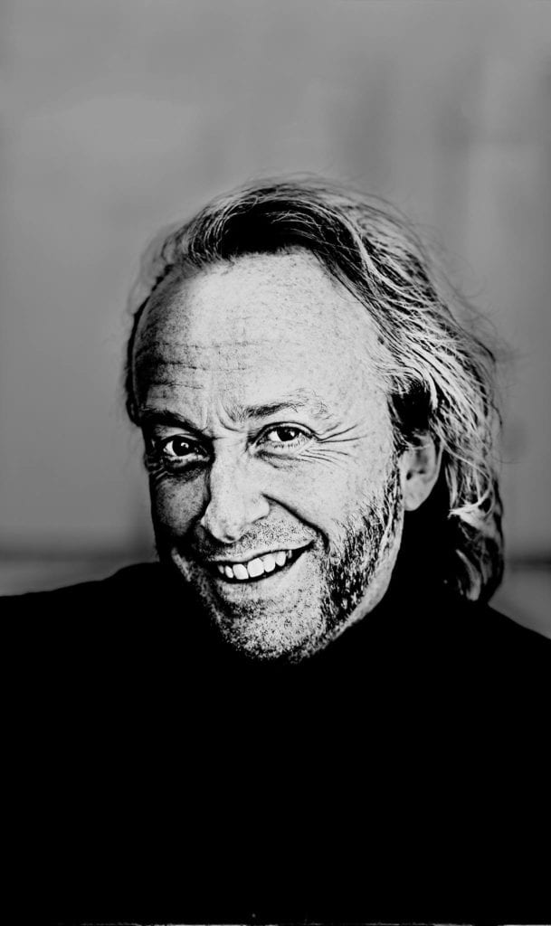 Levi Henriksen: Bokbad og konsert