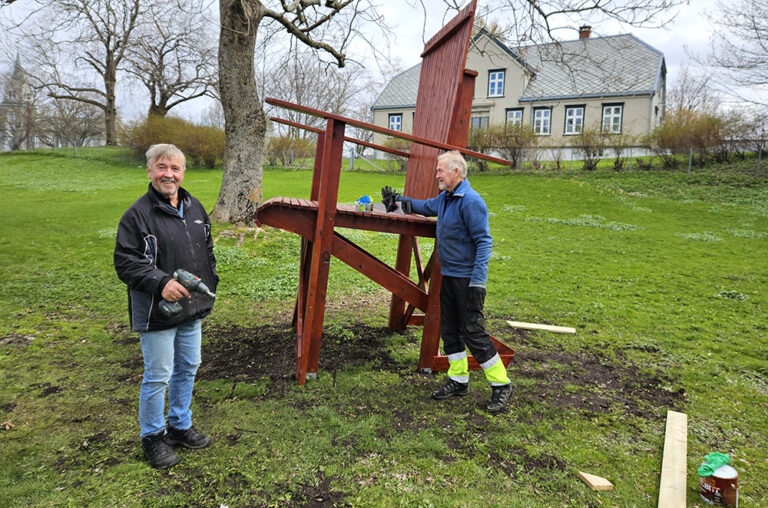 Nye høyder ved prestegården – sittestas med byutsikt