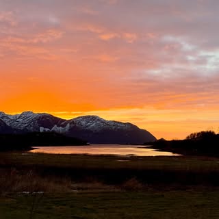 #solnedgang 🧡 #sunset 🌅 #brønnøysund #nrknordland #flottehelgeland #godmorgennorge @gmn #banett #norway #2vær…